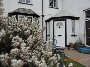 Orchard House Hotel