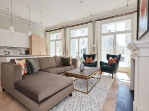 Exceptional Covent  Garden Suites by Sonder