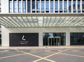Lavande Hotel (Yichang Zhongnan Road Xinhua Square)