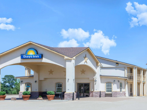 Days Inn by Wyndham Centerville