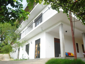 Colombo Village