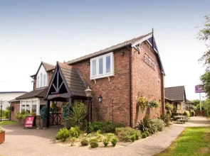 Premier Inn St. Helens South