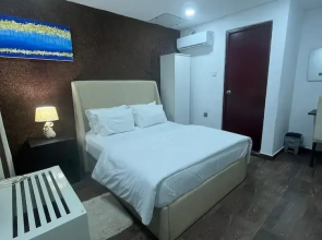 Newyork Guest House