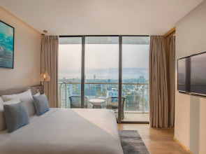 Prince Hotel Da Nang (Formerly Sel de Mer Hotel & Suites)