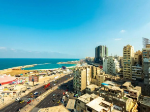 شقة فندقية مكيفة علي البحر مباشرة اغتنم الفرصة