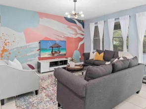 Super Comfy- 7BD 5 5BA Sleep s 22 w Amenities