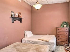 Pet-friendly Apt: Walk to Missouri River!