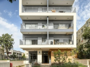 Spacious 3BR Apt w Garden Ramat Hasharon