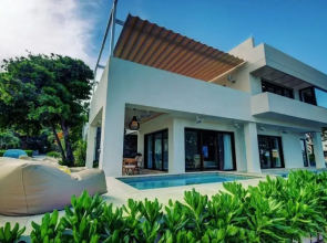 Oceanfront Exclusive Home