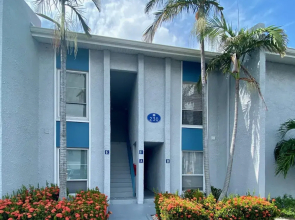 Madeira Beach 2 Bedroom, 1 Bath 230