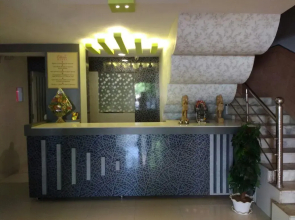 Ellora Hotel