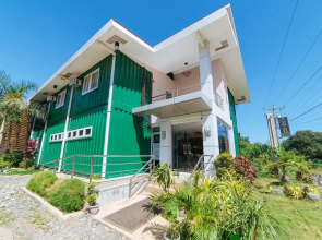 RedDoorz Plus near Puerto Princesa City Hall