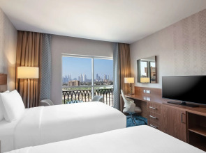 Отель DoubleTree by Hilton Dubai Al Jadaf