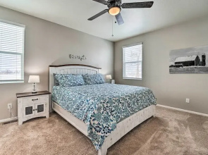 Dreamy Windsor Home With Grill ~ 3 Miles to Lake!