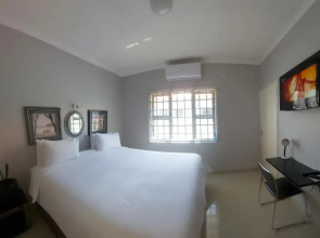 Twenty4ten Guesthouse