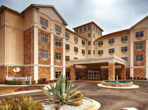 Best Western Plus Rose City Conference Center Inn