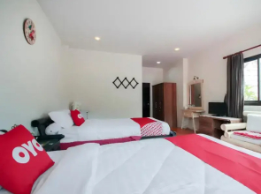 Apinya's Place Karon by OYO Rooms