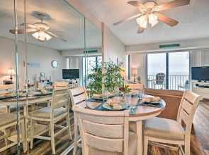 Oceanfront Garden City Beach Condo For Families!