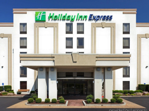 Holiday Inn Express Fayetteville- Univ of AR Area by IHG
