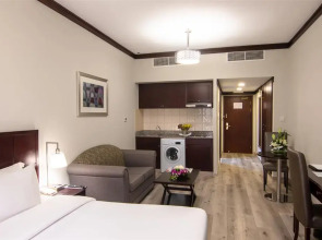 Savoy Crest Hotel Apartments