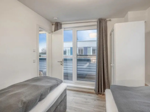 Stunning Home in Tossens With Sauna, 2 Bedrooms and Wifi
