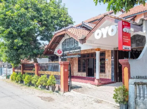 Rahayu Residence Syariah by OYO Rooms