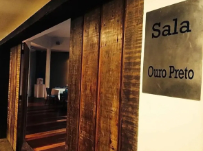 Hotel Verdes Mares