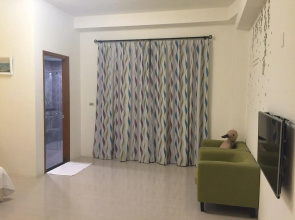 Riverside Guesthouse