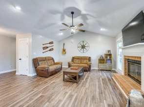 Lakefront Milledgeville Home w/ Private Dock!