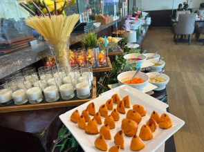 JOIN INN HOTEL Jebel Ali, Dubai ( formerly easyhotel )