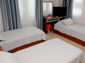 Kadeer Hotel