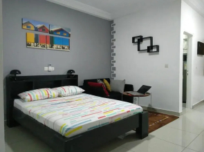 Studio Chic et Moderne