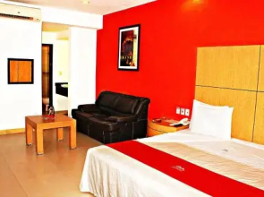 Royal Auto hotel