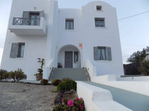 Hemera Holiday Home Villa on Santorini