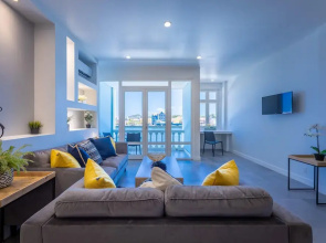 NEW Handelskade Residence Design and Comfort at Unique Location