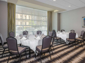 Wyndham Garden Buffalo Downtown