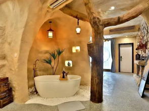 Shanghai Monegative Time Garden Hotel