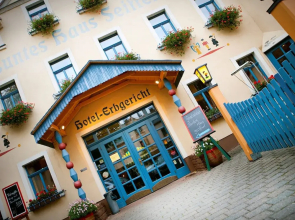 Buntes Haus Seiffen - Hotel Erbgericht