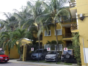 Las Palmas Condominio