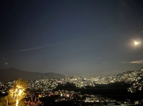 House of lights - Solan