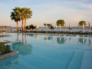 Crowne Plaza Limassol by IHG