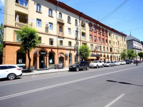 Apartment in the Center