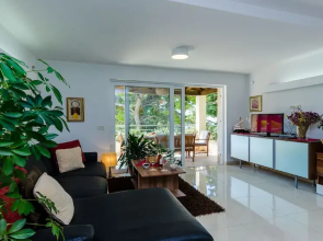 Blue Lagoon Apartment