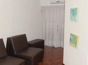 Departamento Obispo Trejo 700