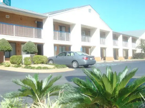 America's Best Inn - Perry