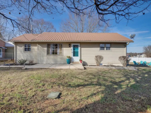 Winchester Home w/ Views Near Tims Ford Lake!