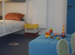 Spacious family flat near the beach (6-8 pers)