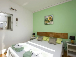 Apartments and Room Zinka