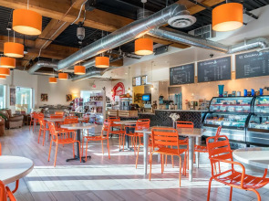 OYO Hotel & Casino (formerly Hooters Casino Hotel)