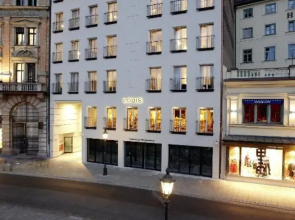 Louis Hotel